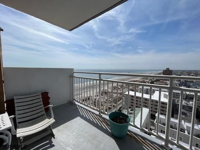 5200 Boardwalk #16A - Photo 2 of 13