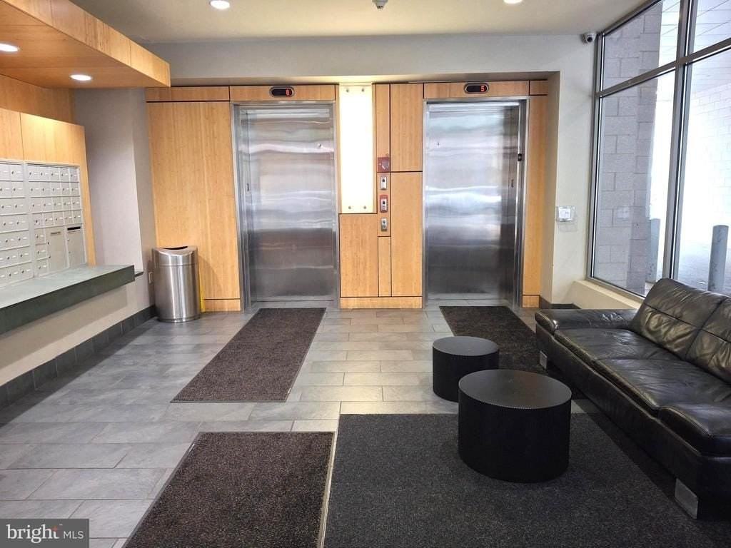 815-37 Arch St #219 - Photo 3 of 18