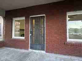 featured image of 3814 Hueco Ave