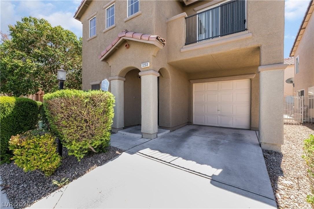 7233 Camden Pine Ave - Photo 4 of 32