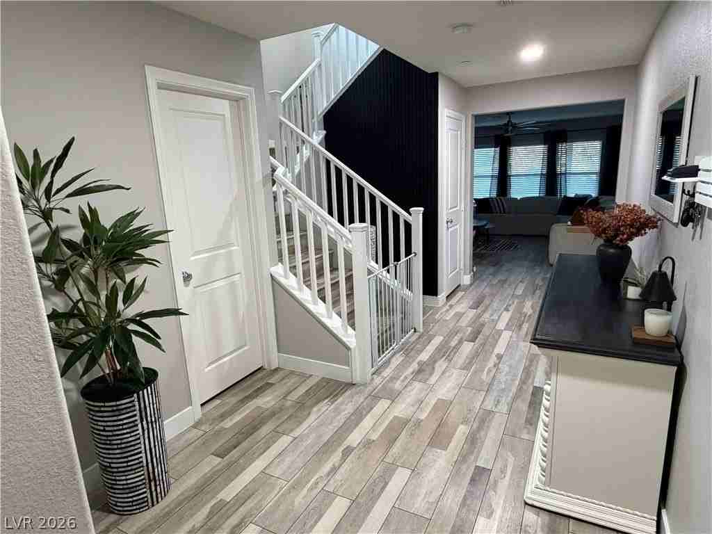 7758 Meng Ct - Photo 2 of 26