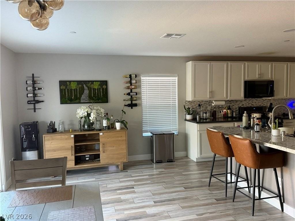 7758 Meng Ct - Photo 4 of 26