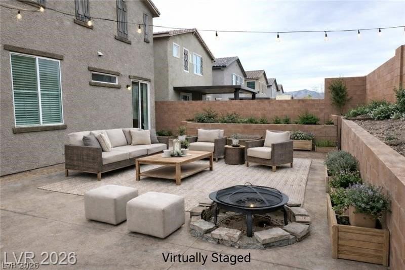 1027 Huckburn Ave - Photo 3 of 46