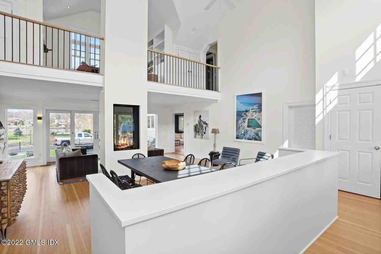 9 Grimes Rd - Photo 5 of 49