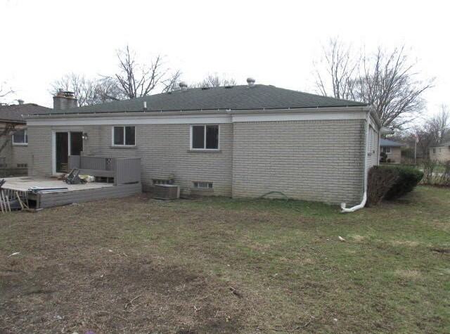 301 Buckingham Rd - Photo 2 of 16