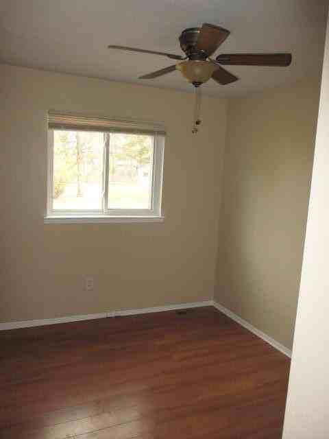 301 Buckingham Rd - Photo 7 of 16