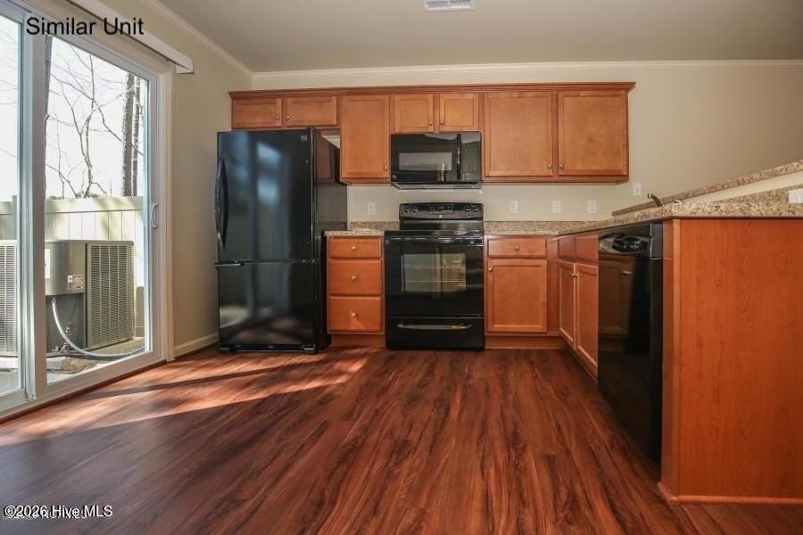 427 Sullivan Loop Rd - Photo 4 of 14