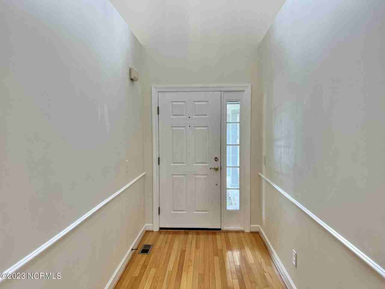 164 Starland Ln - Photo 3 of 34