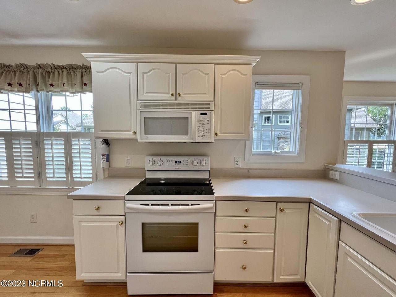 164 Starland Ln - Photo 6 of 34