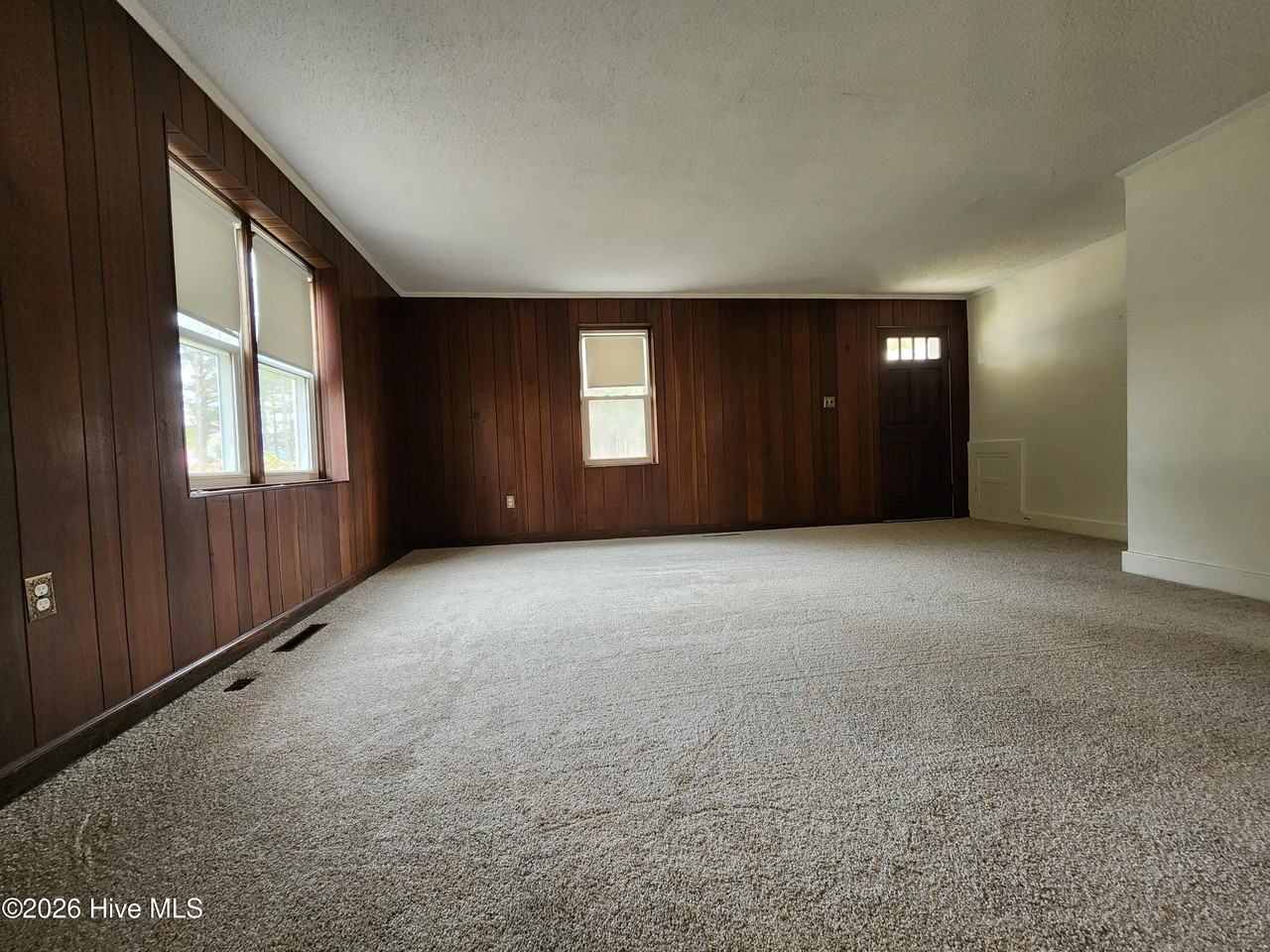 2610 Burgaw Hwy - Photo 5 of 23