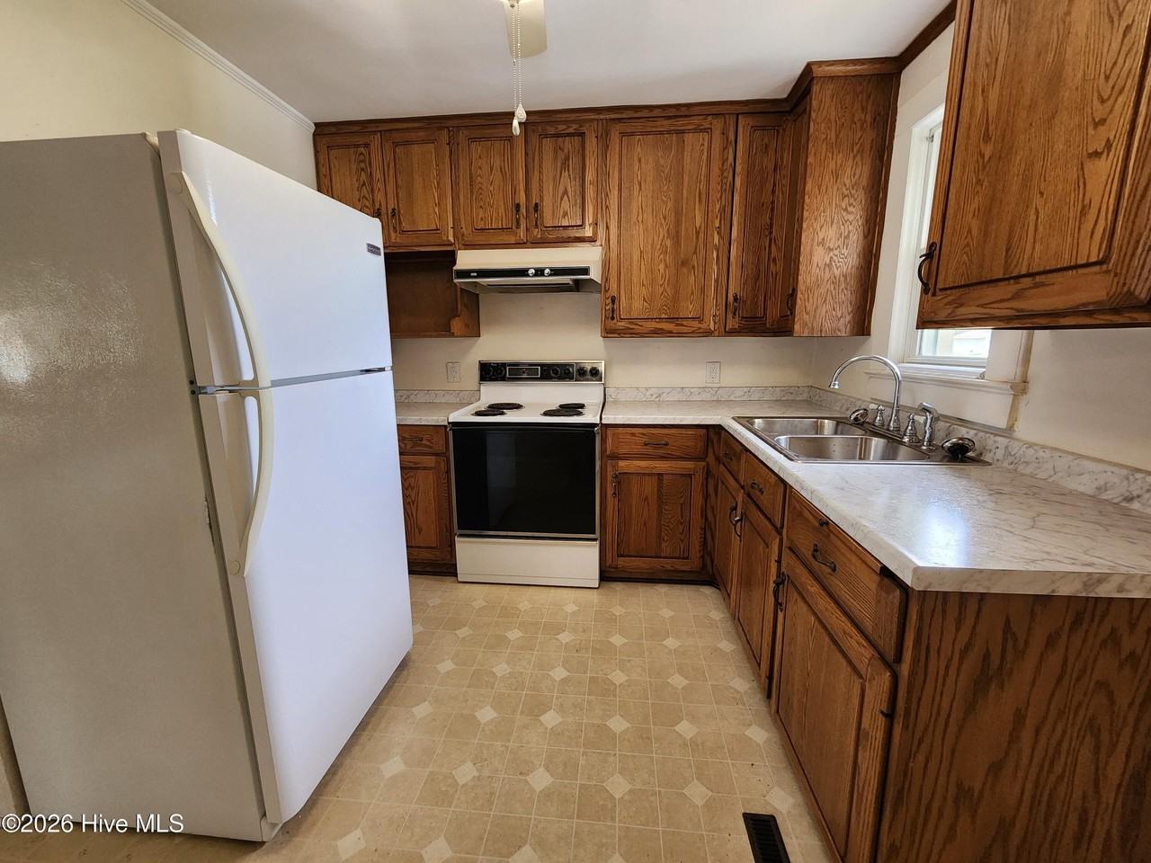 2610 Burgaw Hwy - Photo 7 of 23