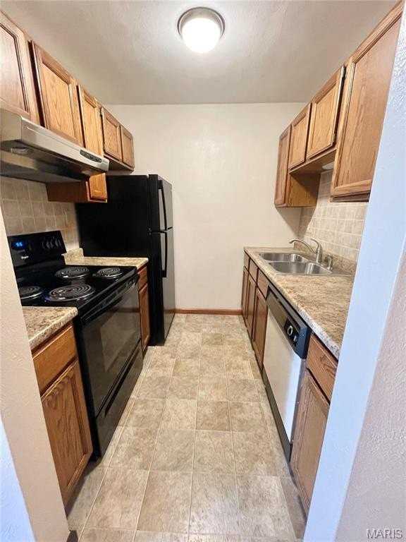 11 Pheasantwood Dr #C - Photo 6 of 9