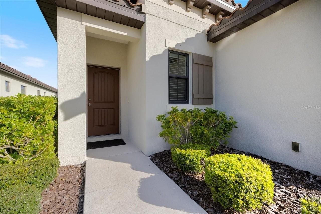 229 Livorno Way - Photo 3 of 37