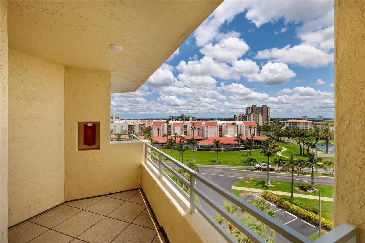 7862 Sailboat Key Blvd S #506 - Photo 3 of 50