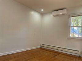 featured image of 7662 172nd St