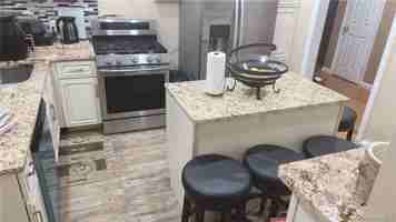 featured image of 228 N 7th Ave Apt 1 #Apt 1