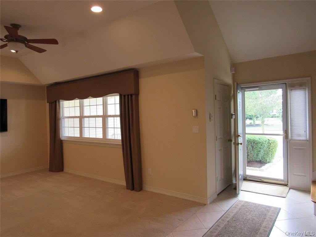 2702 Amen Cor - Photo 4 of 18