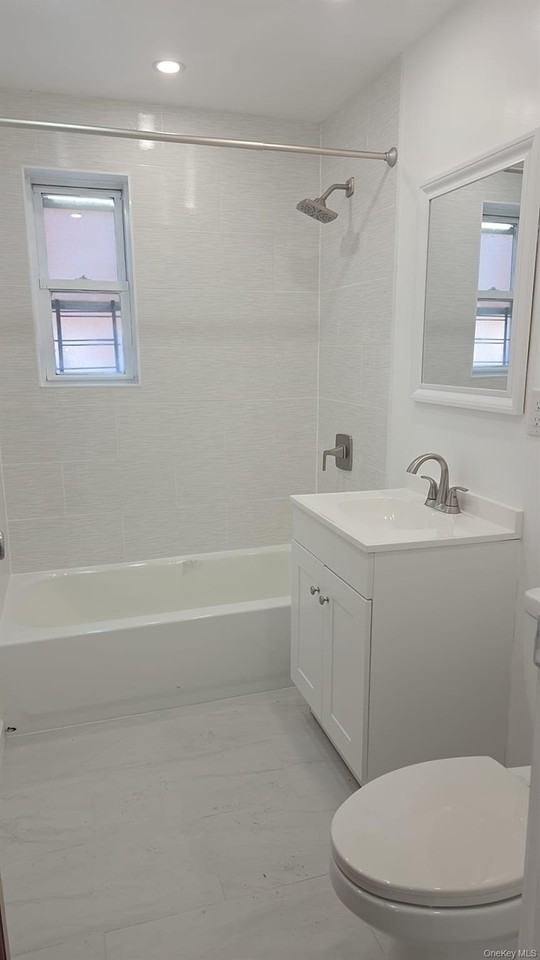 1628 Allerton Ave - Photo 2 of 16