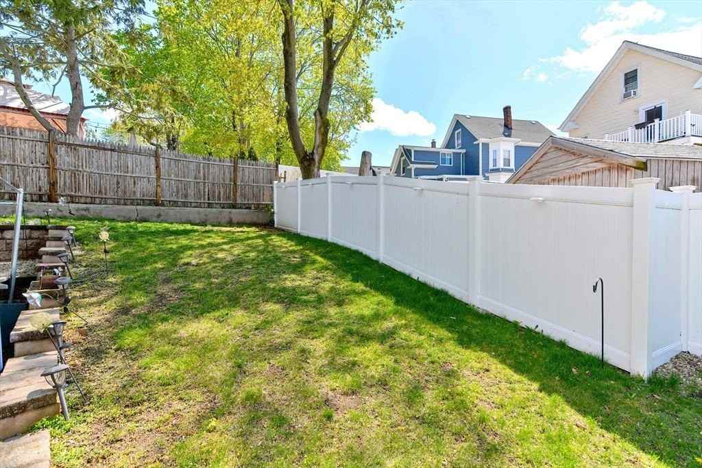 28 Richardson St Unit 1 - Photo 6 of 35