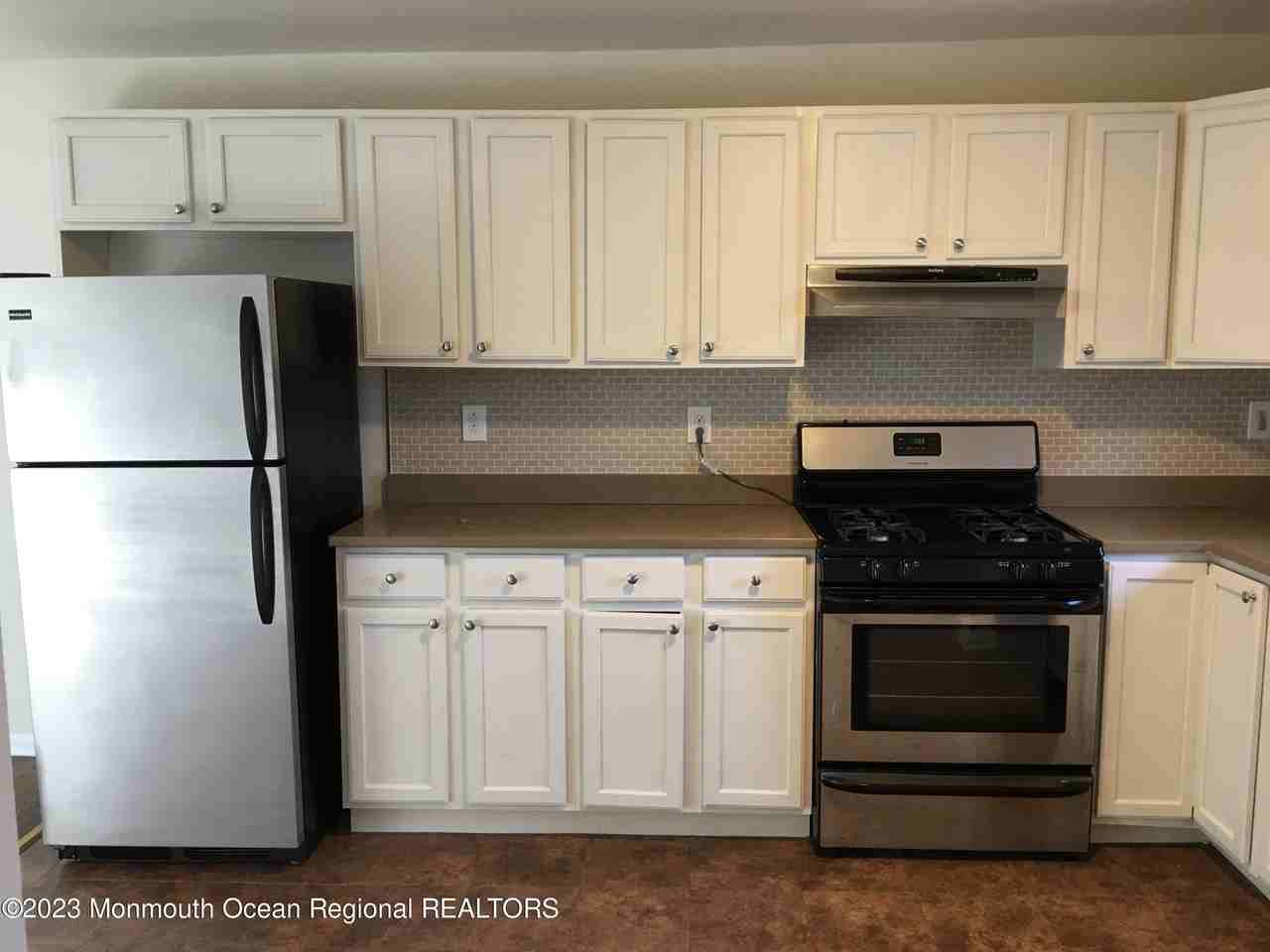 200 7th Avenue unit: 2 - Photo 2 of 7