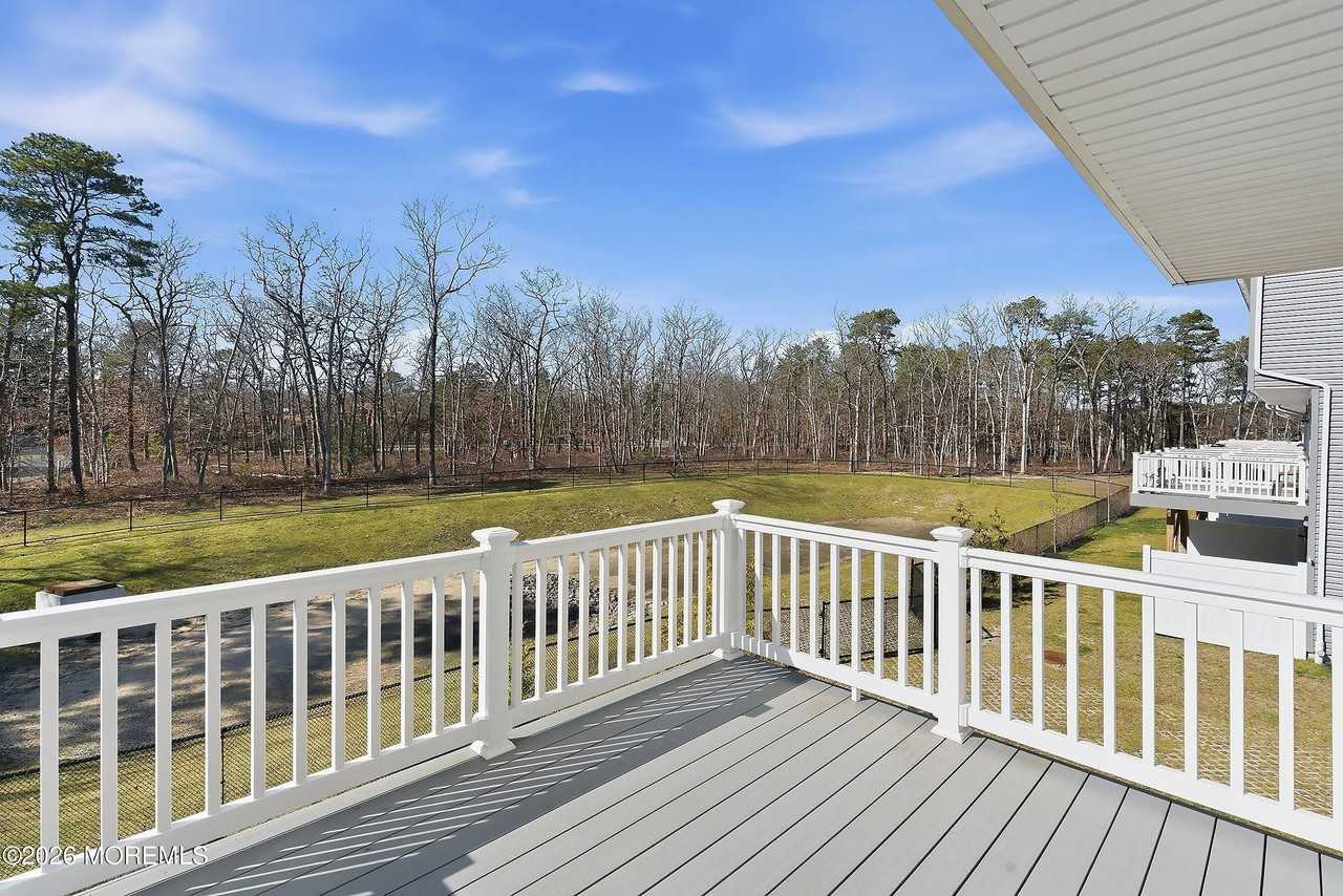 604 Cyprus Ct - Photo 6 of 20