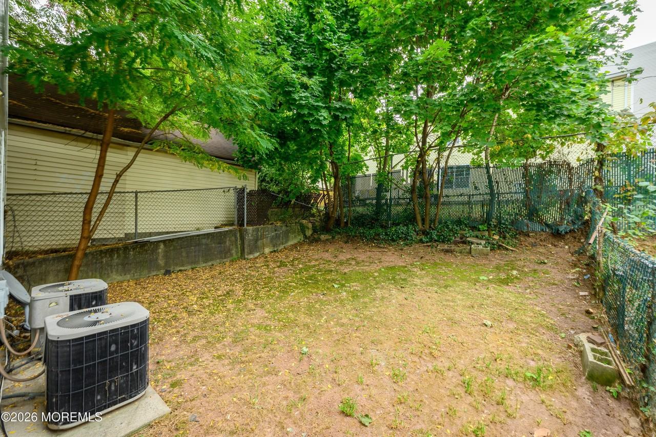 114 Watson Avenue unit: 1 - Photo 2 of 13