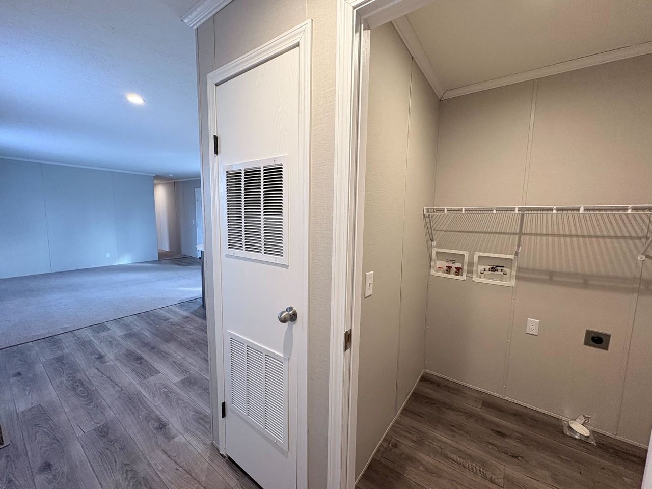 10610 E State Route 762 #50B - Photo 6 of 18