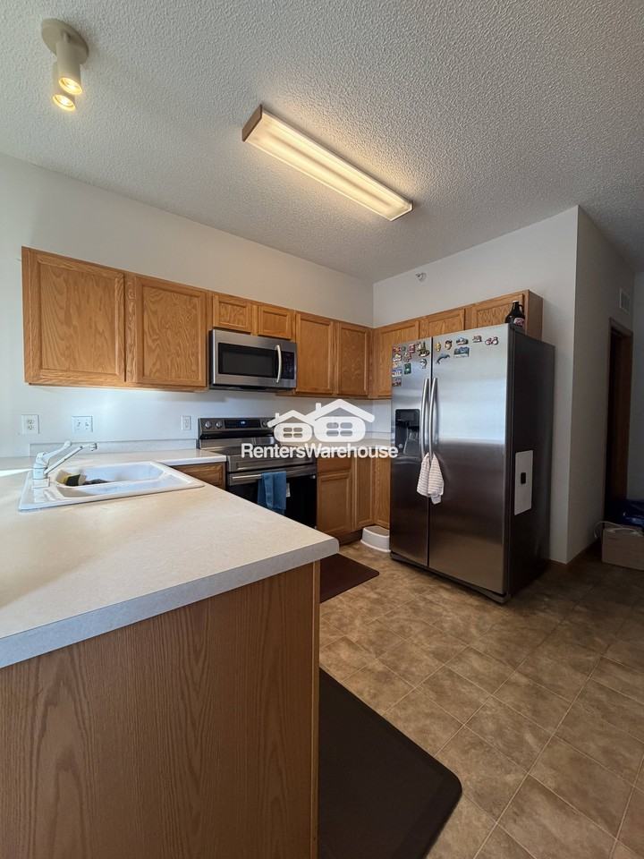 17580 Haralson Dr - Photo 2 of 17