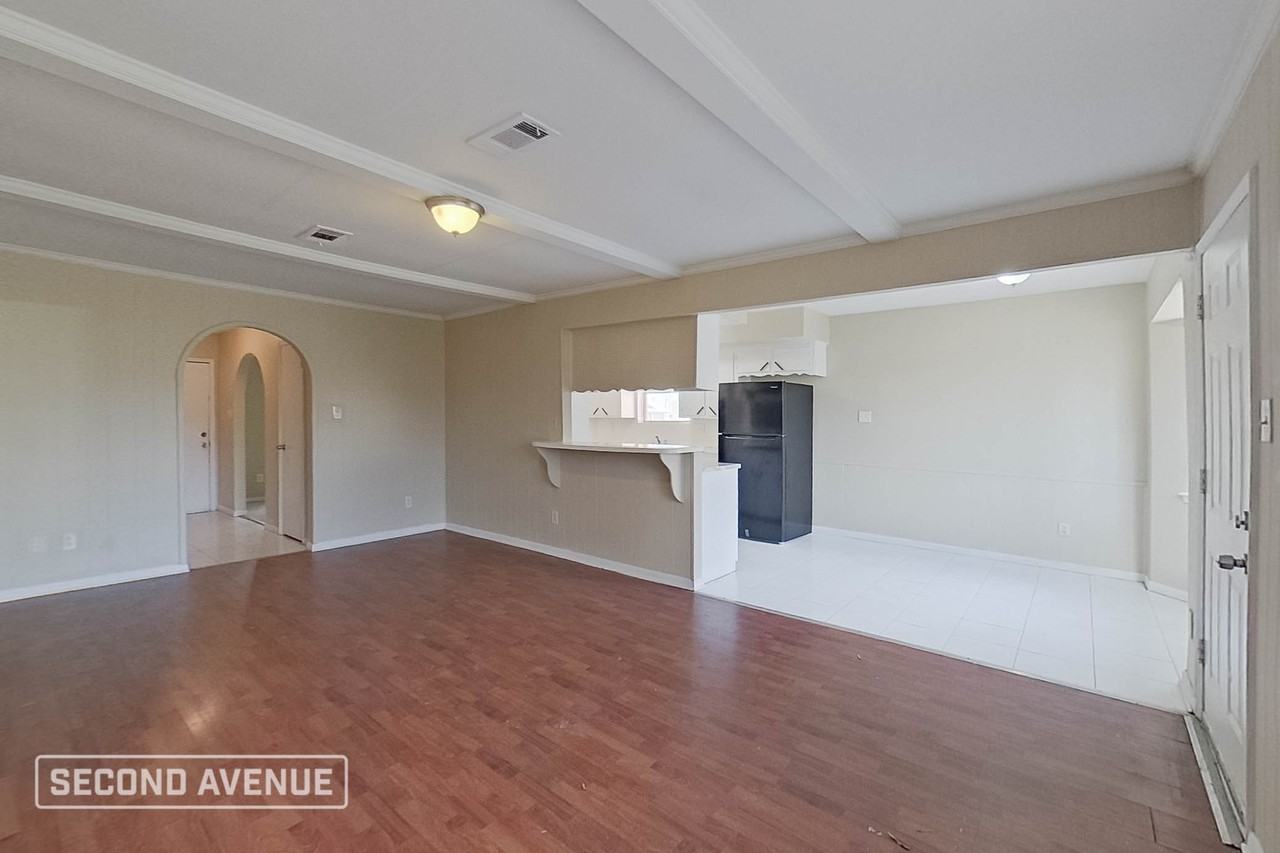 9702 Hillis St - Photo 7 of 26