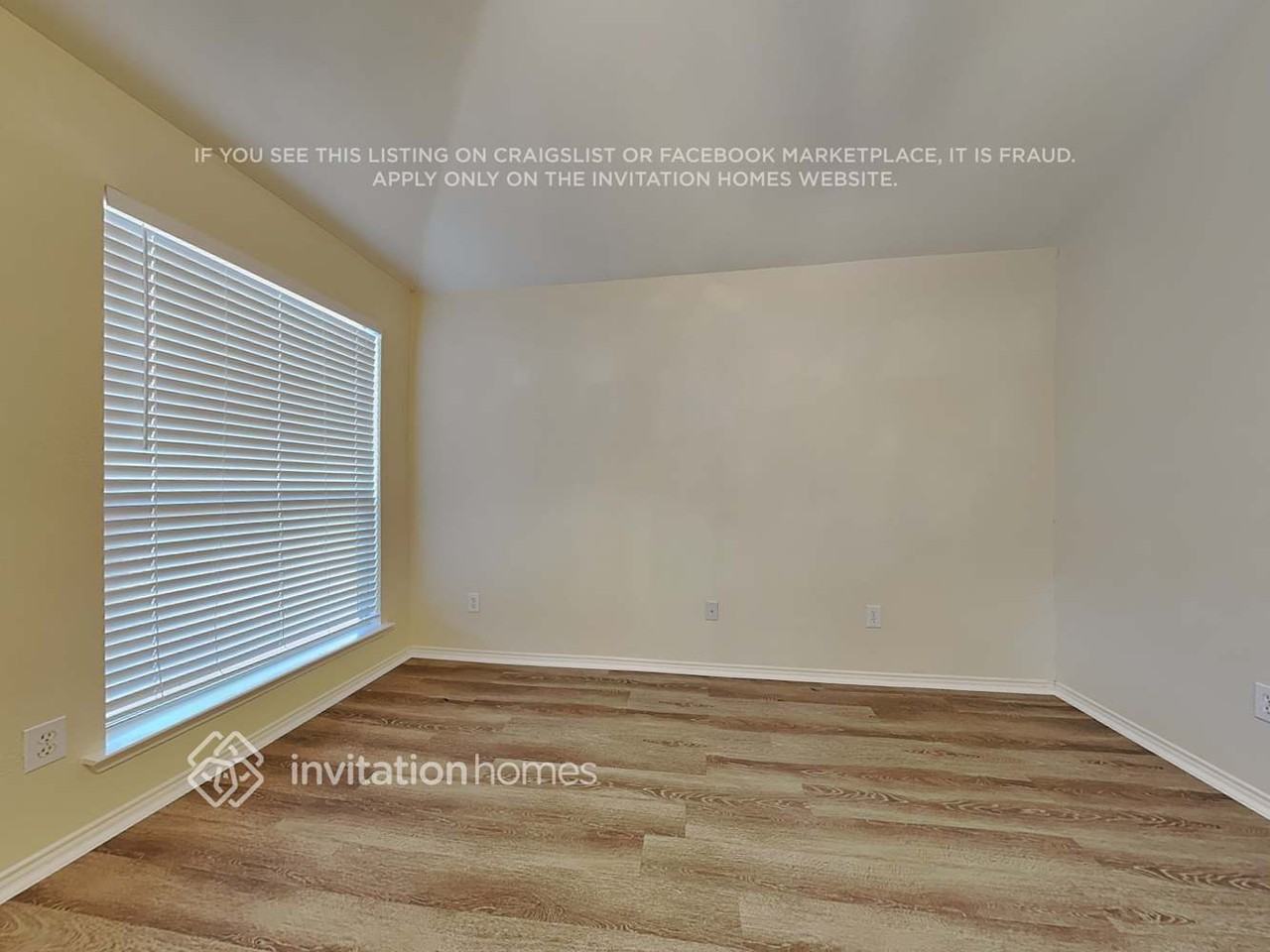 9713 Westmere Ln - Photo 3 of 18