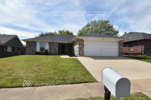 featured image of 8213 Mark Ln