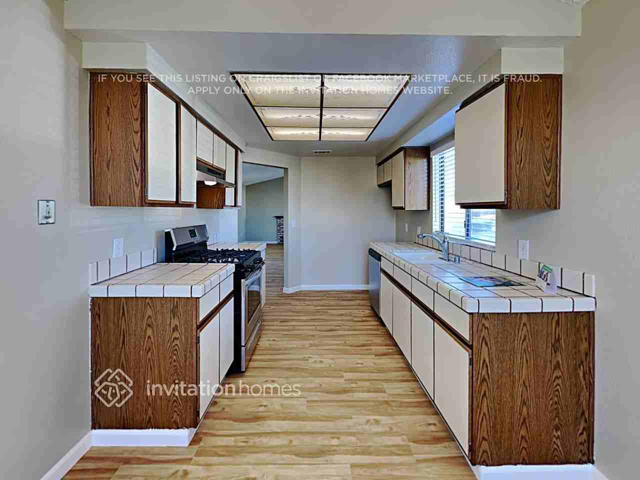 2699 Shasta Ct - Photo 6 of 16