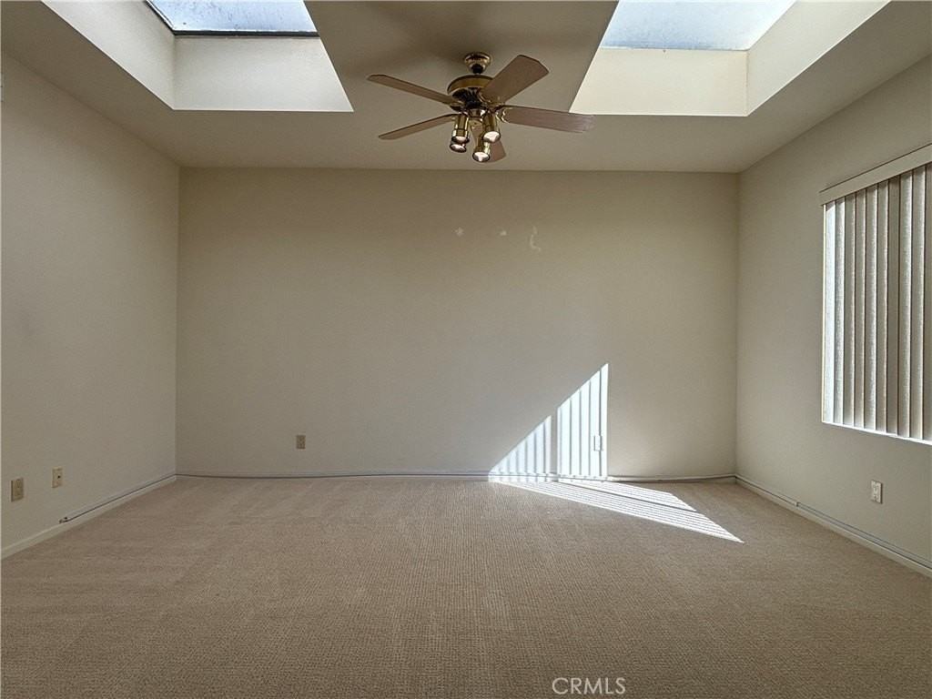 221 Avenida Majorca #D - Photo 5 of 50