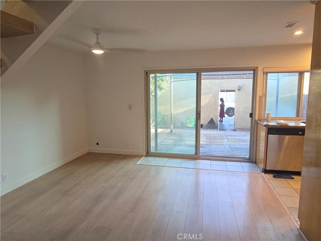 5241 Salisbury Cir - Photo 5 of 16