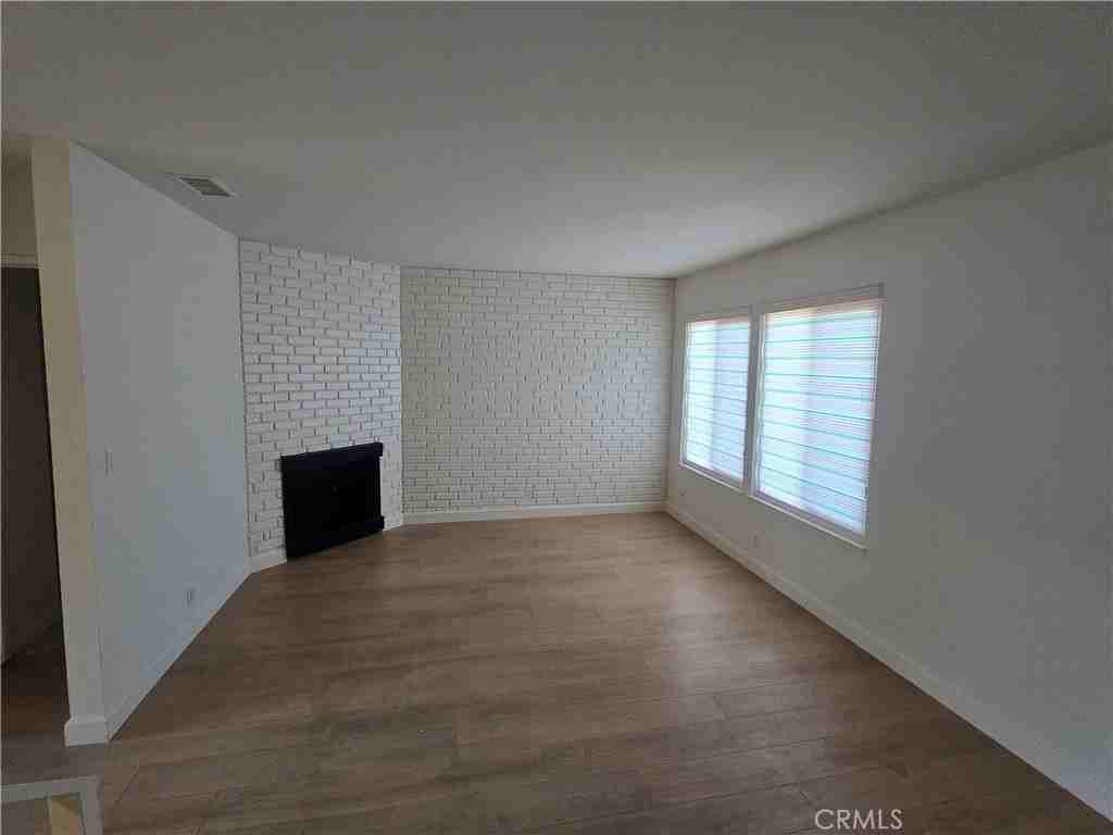 5241 Salisbury Cir - Photo 7 of 16