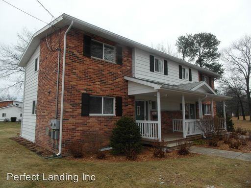 9416 6th St - Photo 2 of 15