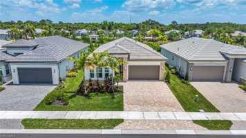 featured image of 12445 Dahlia Ct