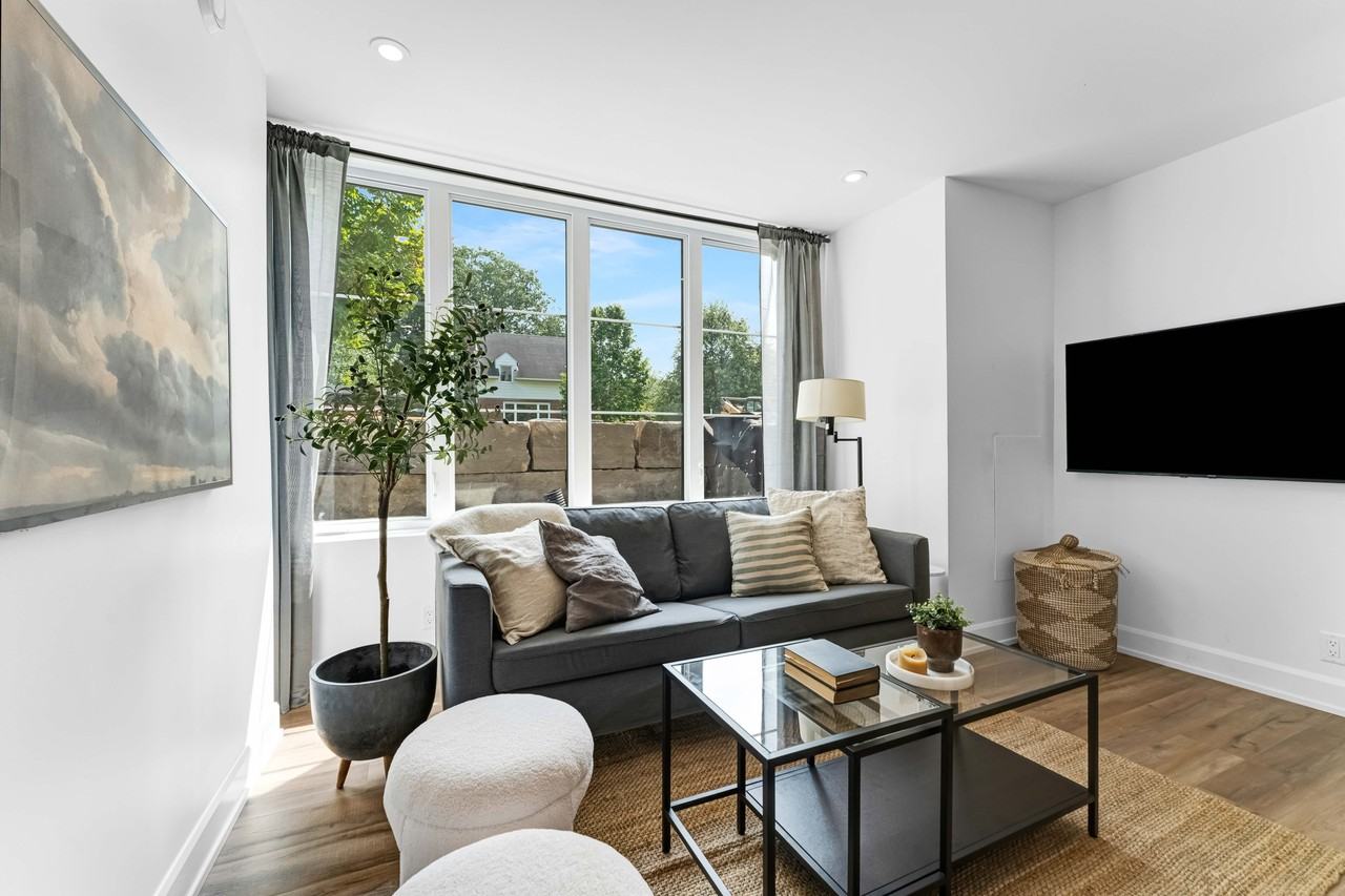 Sanford Avenue - Photo 2 of 15