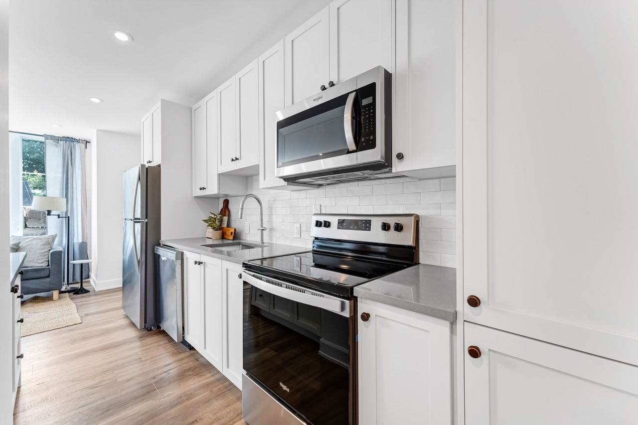 Sanford Avenue - Photo 4 of 15