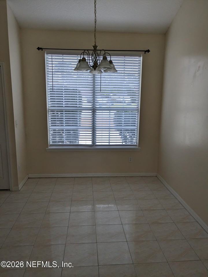 14090 Waverly Falls Ln W - Photo 5 of 11