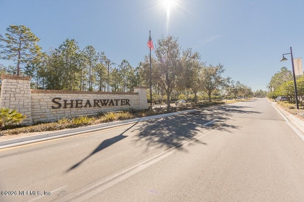 70 Tyson Ct - Photo 2 of 40