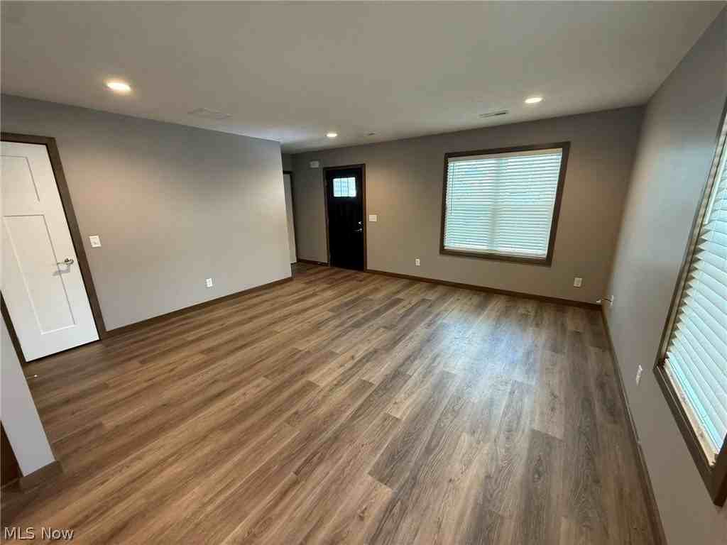 244 Allen Ln Se - Photo 3 of 22