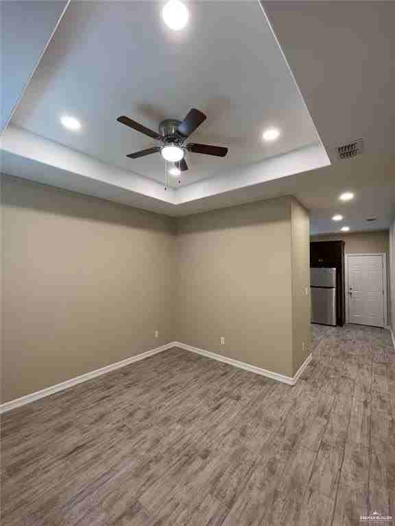 1008 W Kohala Ave #2 - Photo 2 of 9