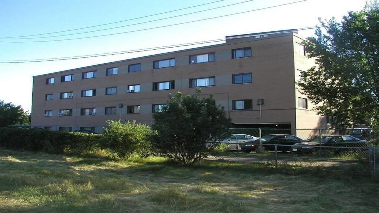 Elta Apartments - Photo 7 of 49