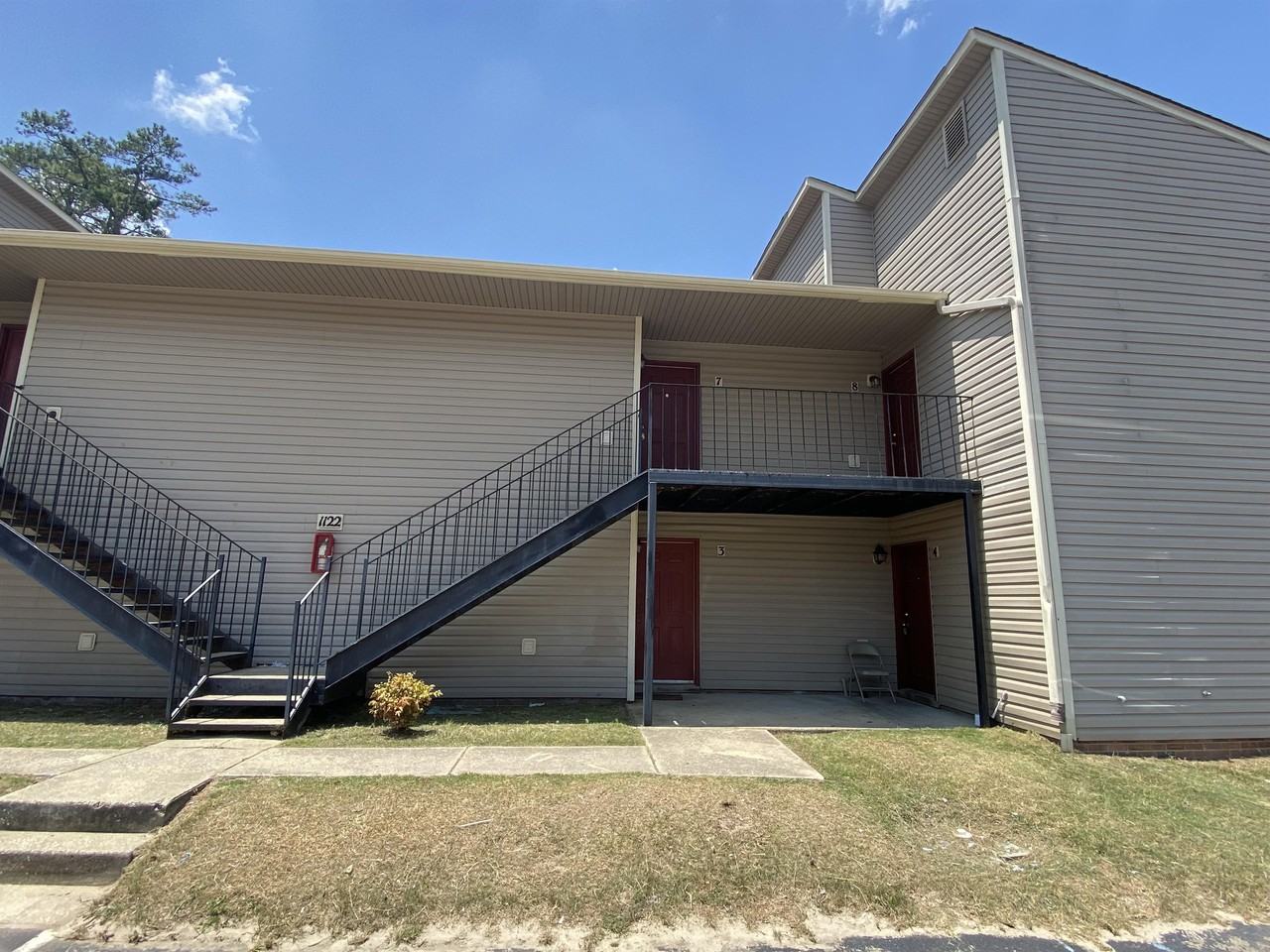 1122 Southwood Dr #1