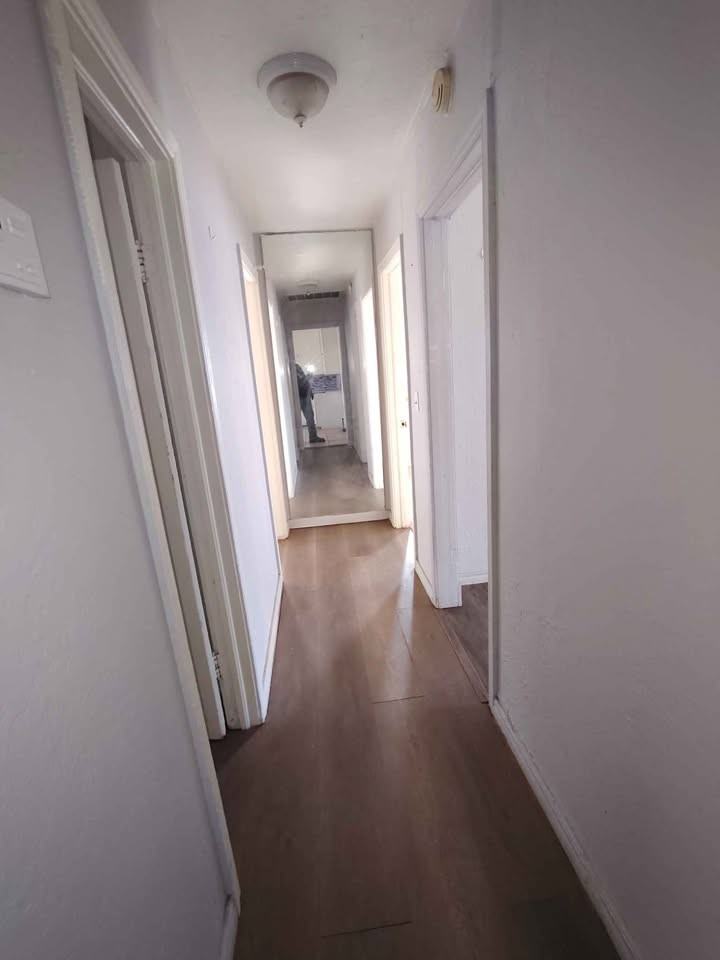 207 E Chestnut Ave #1 - Photo 2 of 7