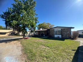 734 Memorial Dr - Photo 1 of 1