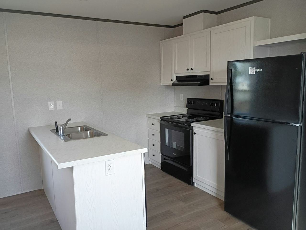 21 Pryor Ln #M62 - Photo 3 of 7