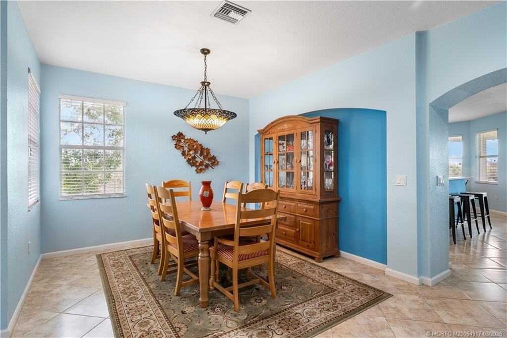 691 Sw Glen Crest Way - Photo 7 of 47