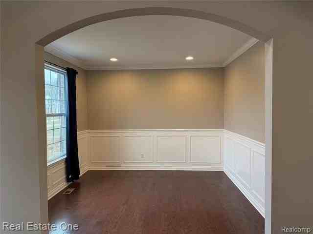 58206 Sunflower Cir N - Photo 3 of 41